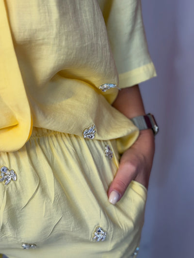 Sarı Taşlı Takım