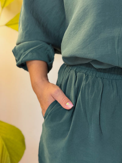 Yeşil Gömlekli Pantolon Takım