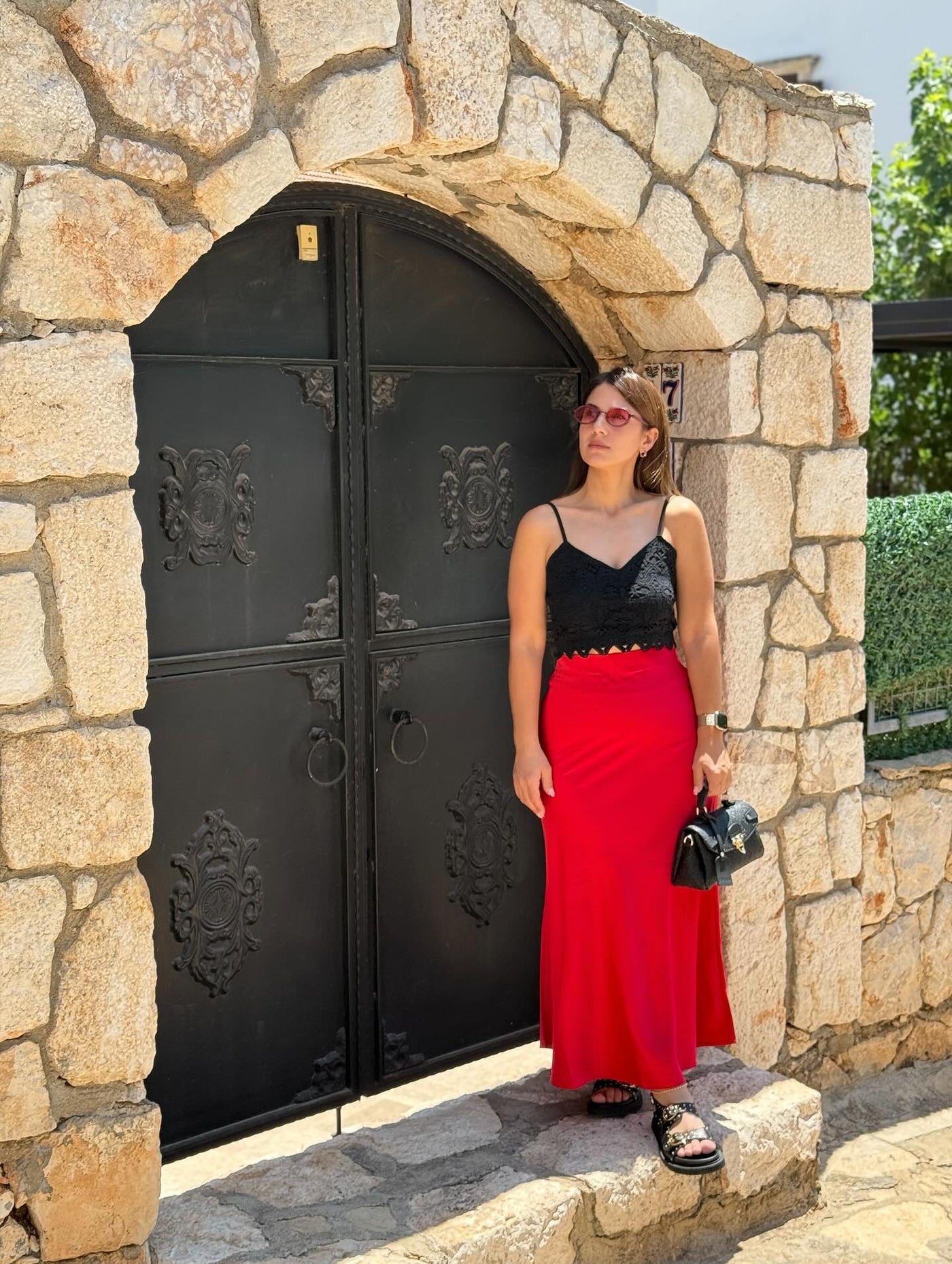 Saten Kırmızı Etek