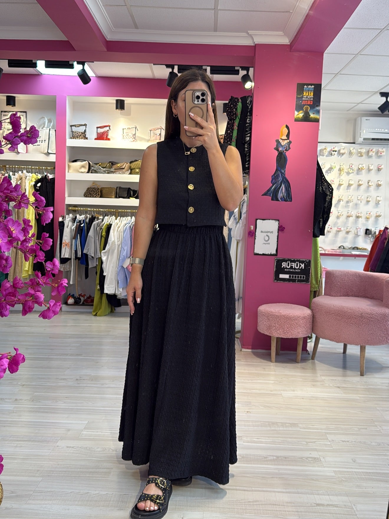 Siyah Alt Üst Etekli Takım