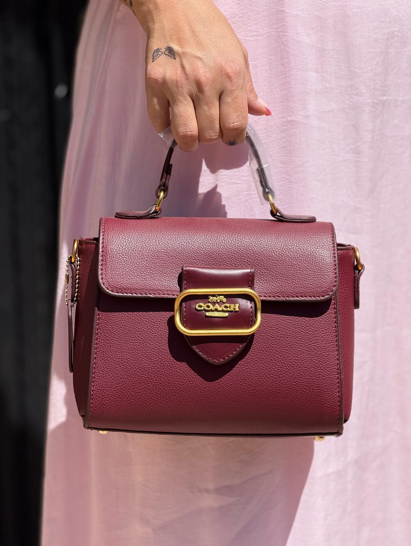 Bordo Gold Aksesuarlı Çanta