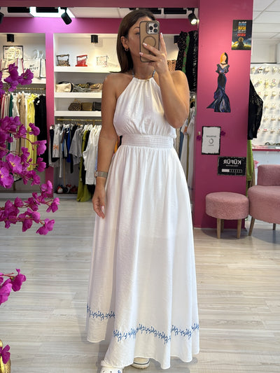 Beyaz Nakışlı Elbise