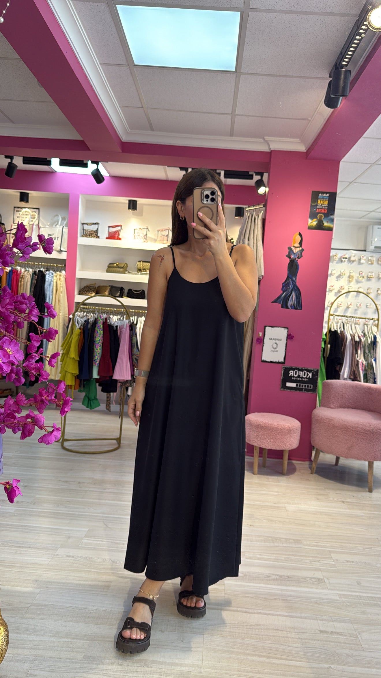 Dubai Saten İp Askılı Siyah Elbise