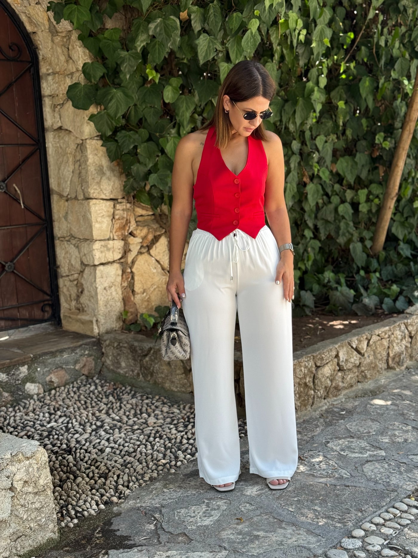 Beyaz Lastikli Bol Paça Pantolon