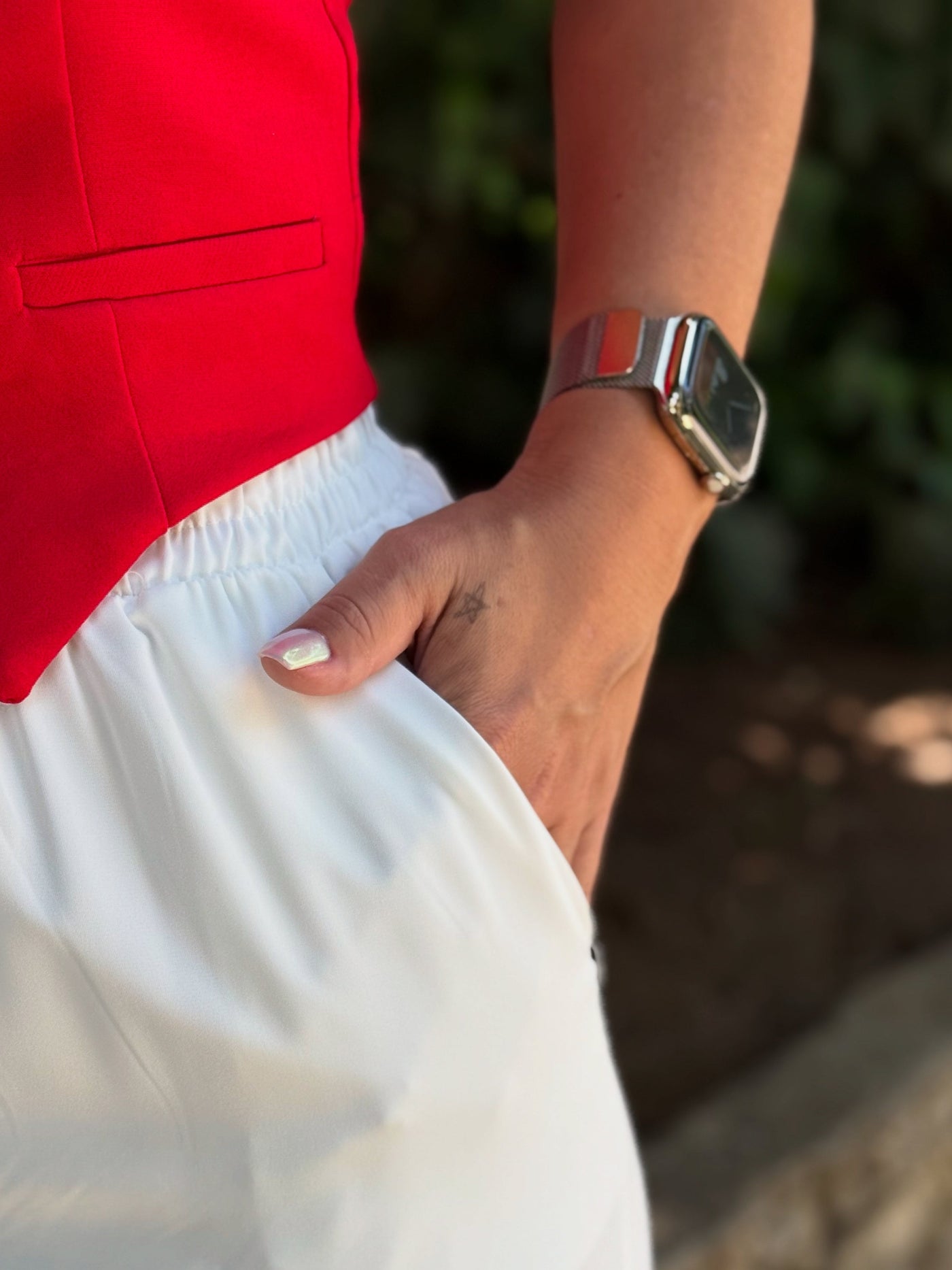 Beyaz Lastikli Bol Paça Pantolon