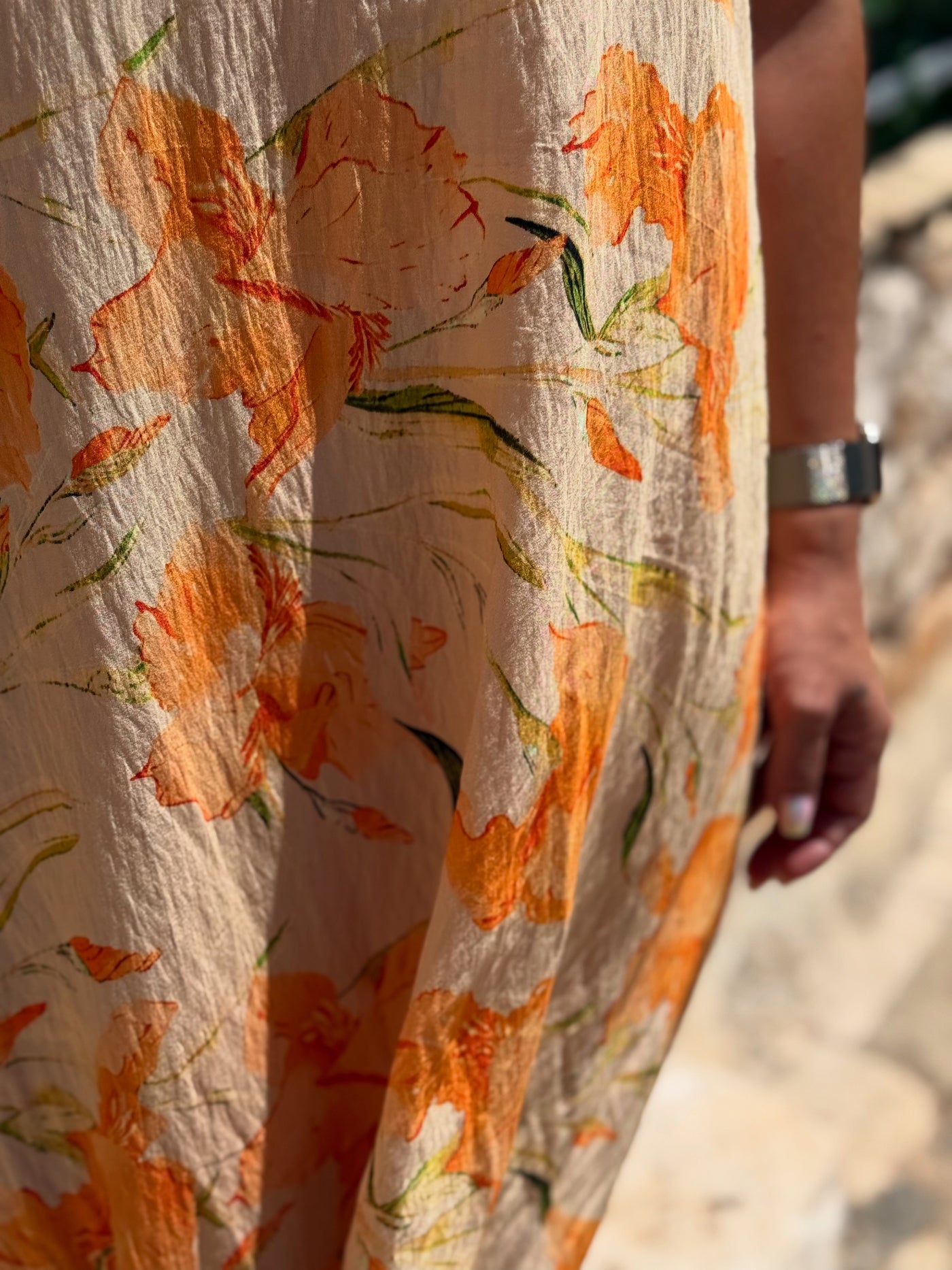 Turuncu Çiçekli Sarı Elbise