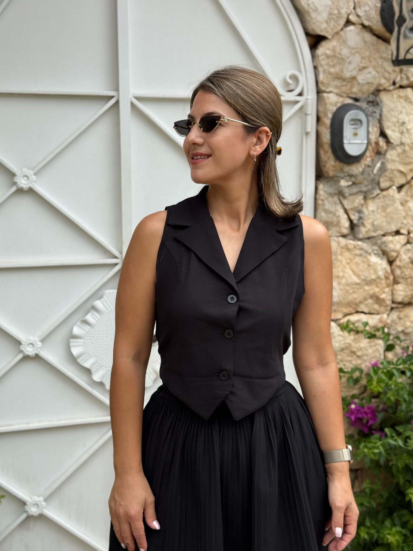 Keten Siyah Sırt Detaylı Yelek