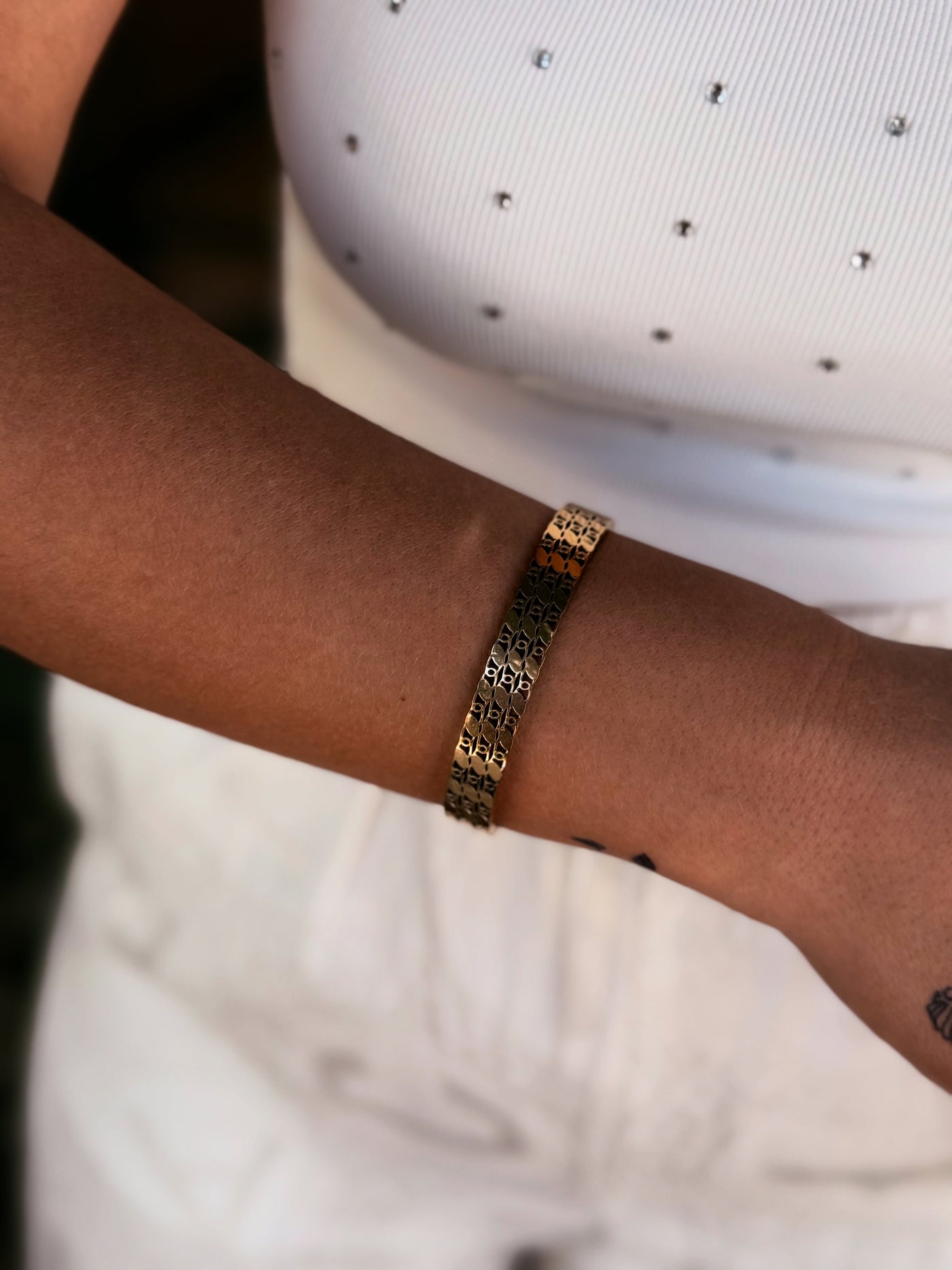 Çelik Desenli Kelepçe